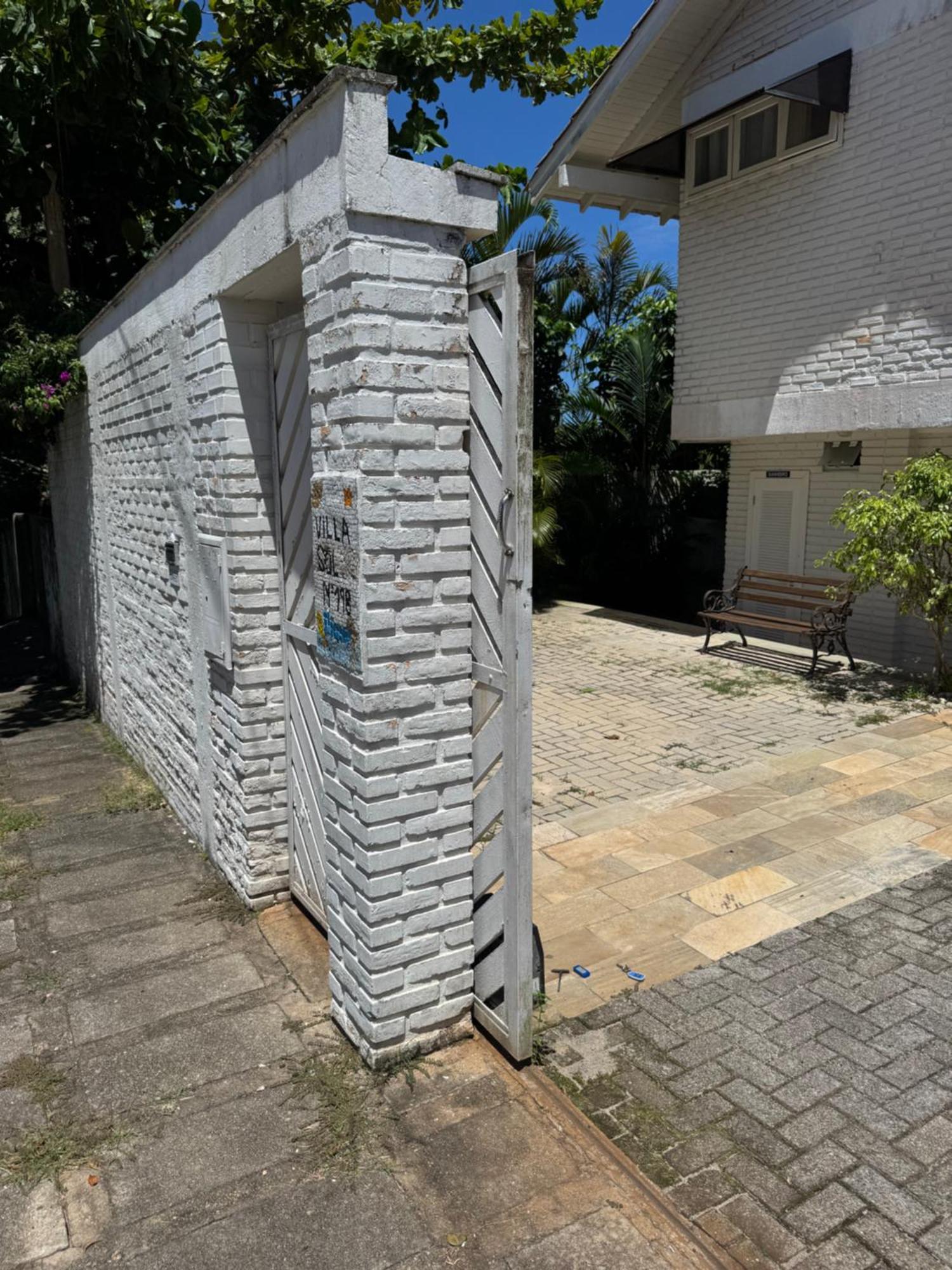 Casa com piscina e acesso a pé à Praia do Santinho Florianópolis Exterior foto